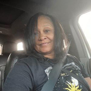 Meet your Posher, Samanthia